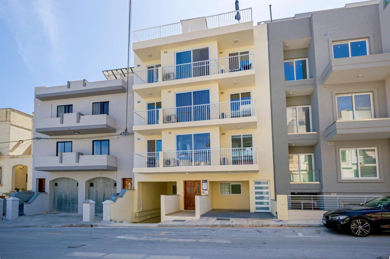 Summer Breeze Comfort Sunny Apartments Close To The Sandy Beaches - By Getawaysmalta Mellieħa Екстериор снимка