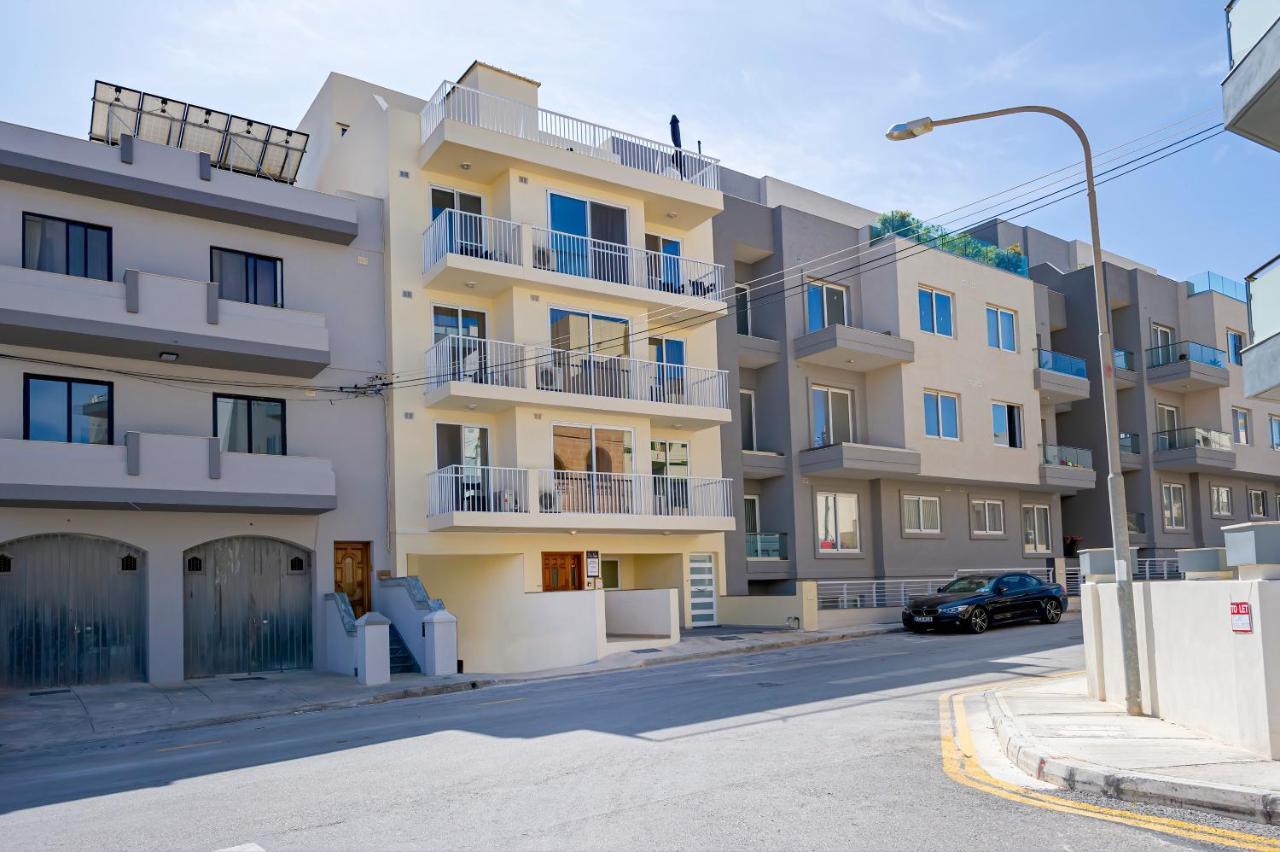 Summer Breeze Comfort Sunny Apartments Close To The Sandy Beaches - By Getawaysmalta Mellieħa Екстериор снимка